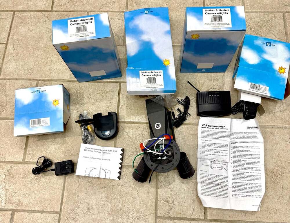 X10 Wireless NIB Security Syst VT38A 3 Motion Cameras VR36A Receiver UX23 Cmdr